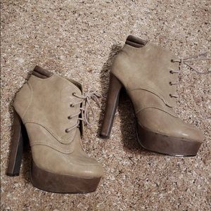 6” Platform Booties